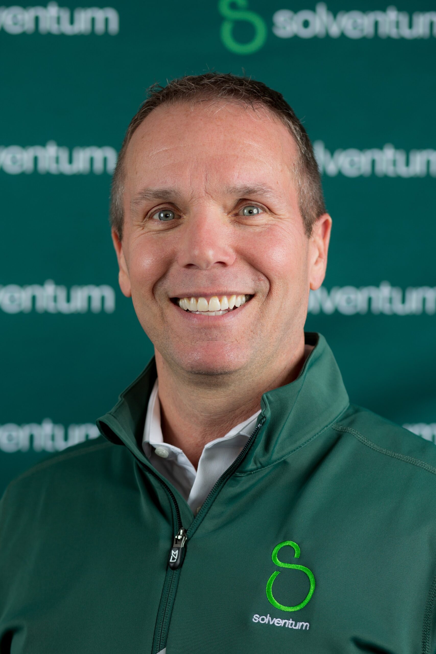 Mark Senkowski headshot